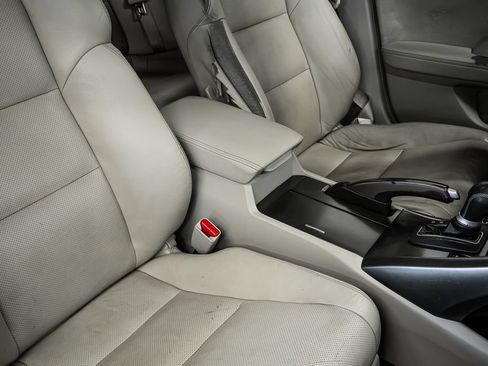 Used 2011 Acura TSX Sedan FWD image 30