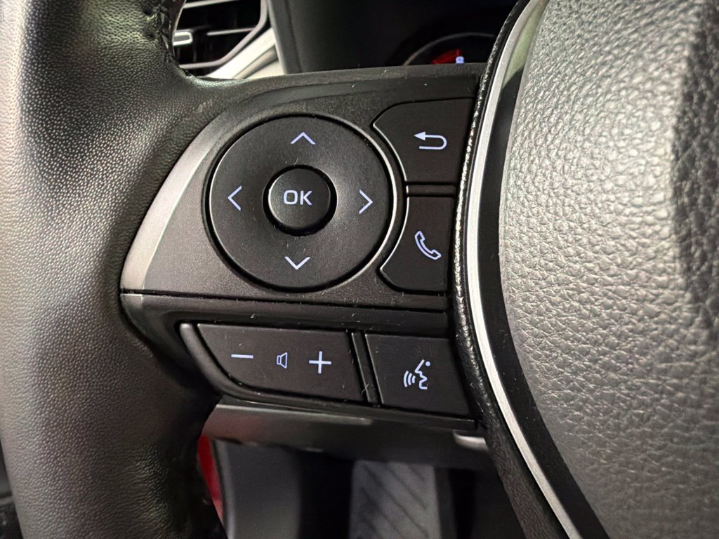 Used 2019 Toyota RAV4 Limited w/ Cold Weather Package AWD/4WD image 20