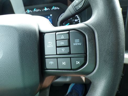 Used 2024 Ford F250 XLT image 19