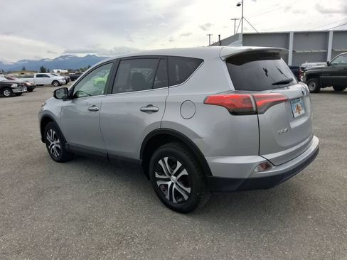 Used 2018 Toyota RAV4 LE w/ All Weather Liner Package AWD/4WD image 6