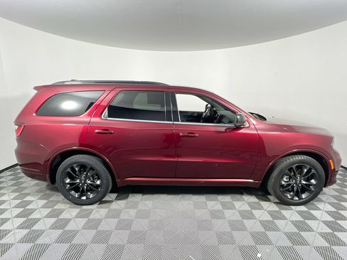 Used 2023 Dodge Durango GT w/ Blacktop Package RWD image 2
