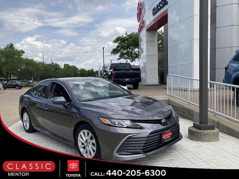 Used 2023 Toyota Camry LE FWD image 1
