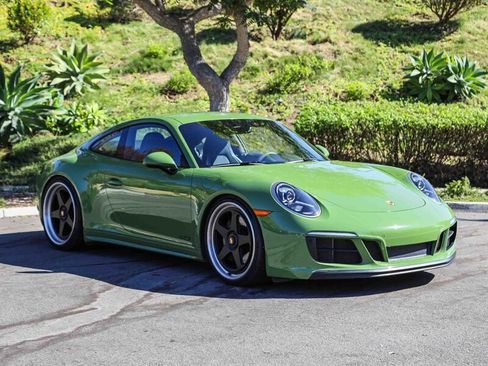 Used 2019 Porsche 911 GT3 RS image 7
