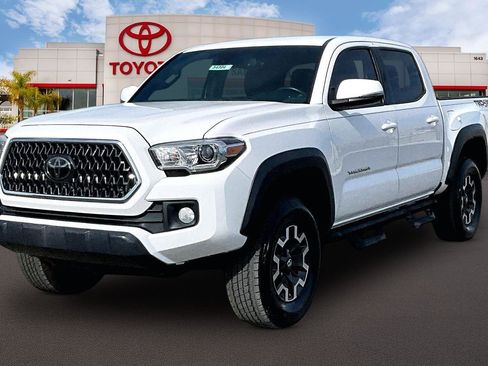 Used 2019 Toyota Tacoma TRD Off-Road image 10