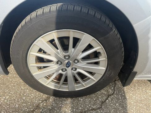 Used 2017 Subaru Impreza 2.0i Premium AWD/4WD image 34