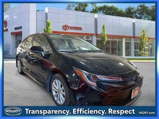 Certified 2024 Toyota Corolla LE video 1