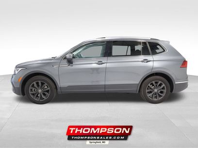 Used 2024 Volkswagen Tiguan SE