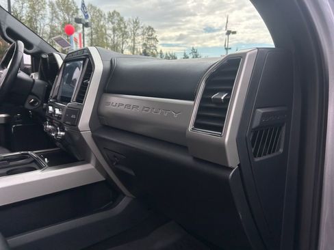 Used 2022 Ford F350 Lariat w/ Camper Package AWD/4WD image 27
