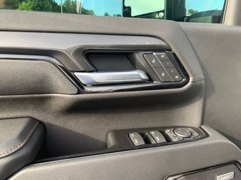 Used 2026 GMC Sierra 2500 AT4 w/ AT4 Premium Plus Package AWD/4WD image 23