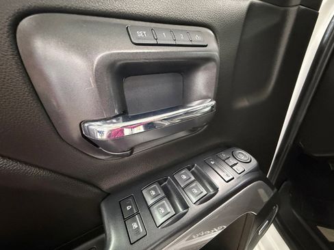 Used 2019 Chevrolet Silverado 2500 LTZ w/ Duramax Plus Package image 21