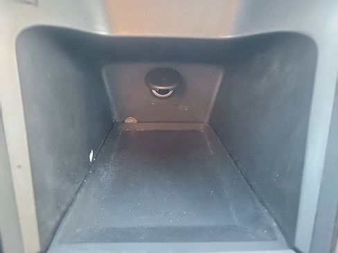 Used 2012 Chevrolet Equinox LS image 16