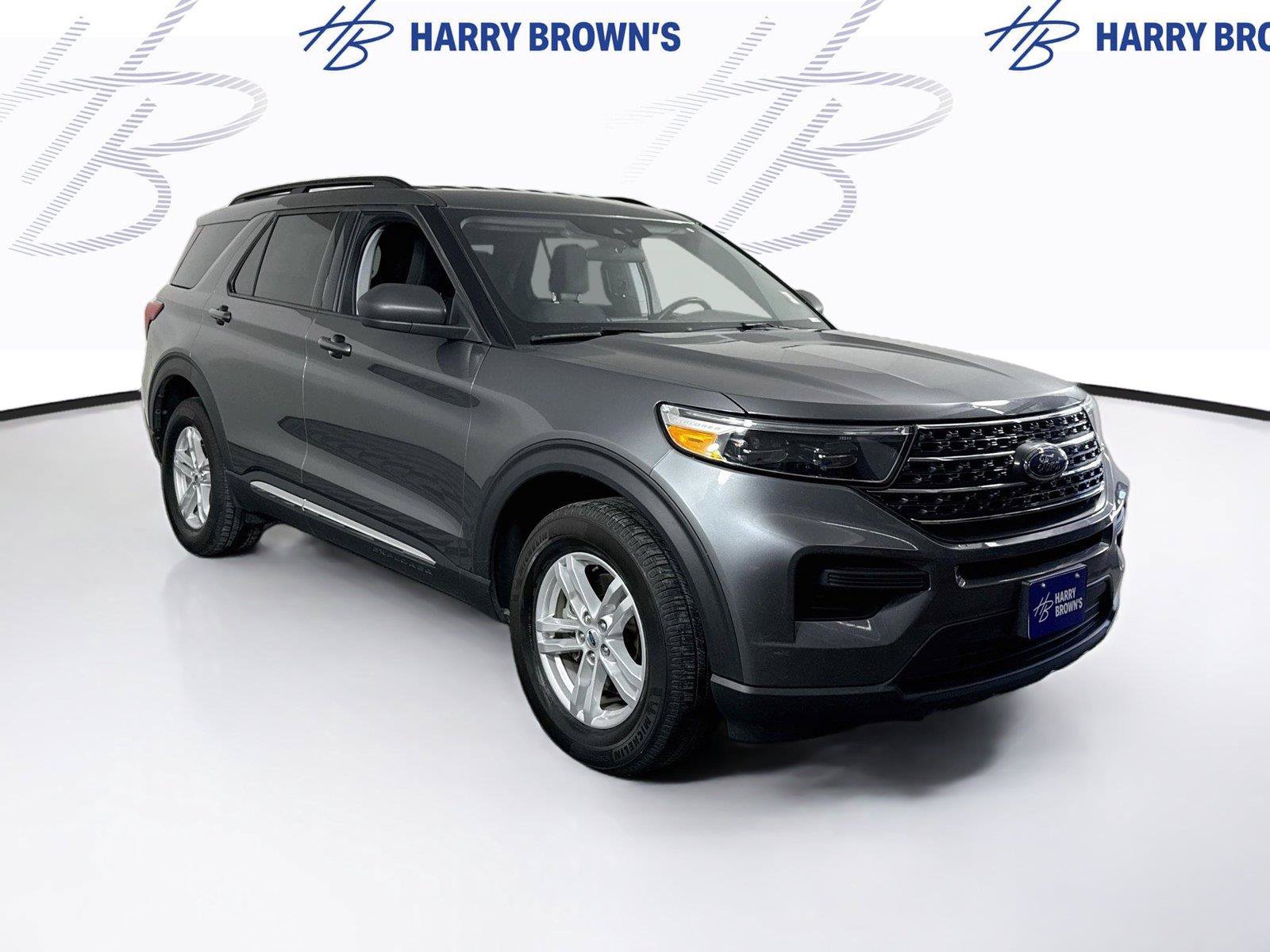 Used 2024 Ford Explorer XLT AWD/4WD image 25