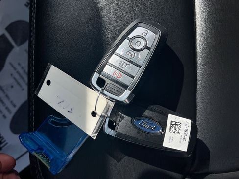 Used 2024 Ford Explorer XLT w/ Equipment Group 202A image 35