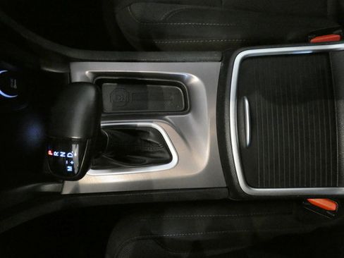 Used 2022 Dodge Charger SXT image 14