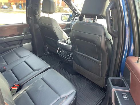 Used 2022 Ford F150 Lariat w/ Equipment Group 502A High AWD/4WD image 13