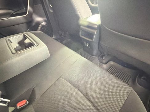 Used 2021 Toyota RAV4 LE FWD image 30