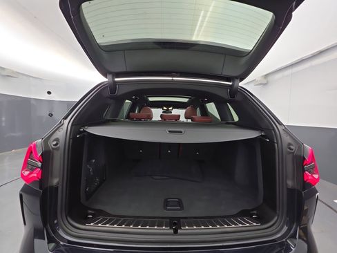 Used 2024 BMW X3 xDrive30i w/ Premium Package image 44