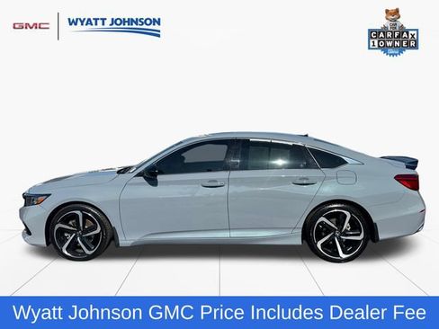Used 2022 Honda Accord Sport image 2