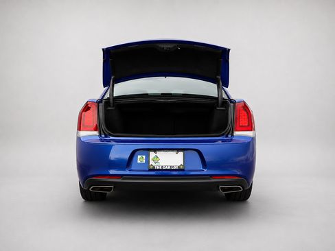 Used 2019 Chrysler 300 S RWD image 12