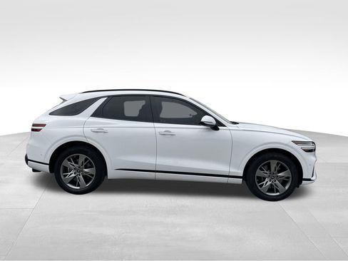 Used 2023 Genesis GV70 3.5T Sport w/ Sport Advanced Package image 3
