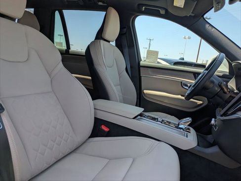 Used 2026 Volvo XC90 B6 Plus w/ Protection Package Premier AWD/4WD image 25