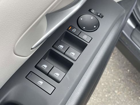 New 2026 Hyundai Tucson SE image 14