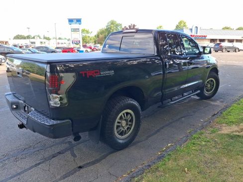 Used 2010 Toyota Tundra 4x4 Double Cab image 5