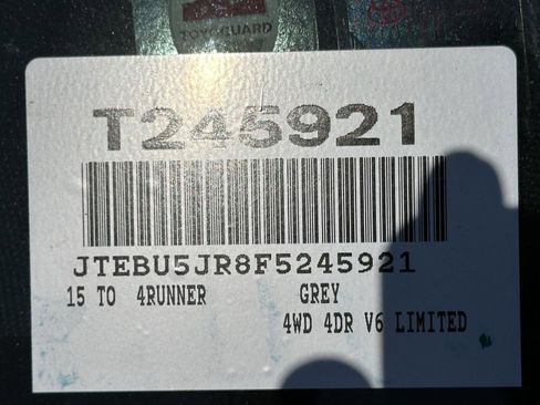 Used 2015 Toyota 4Runner Limited image 15