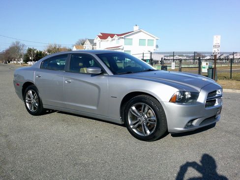 Used 2014 Dodge Charger R/T image 7