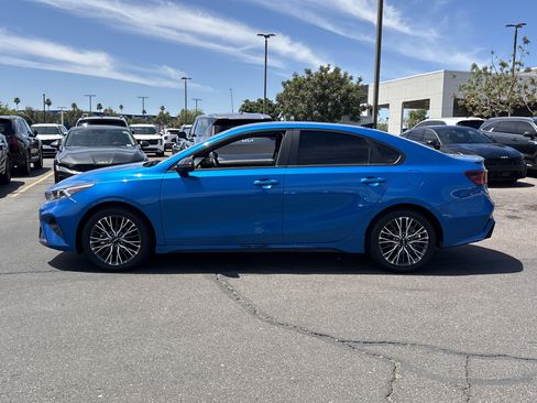 Certified 2024 Kia Forte GT-Line FWD image 3