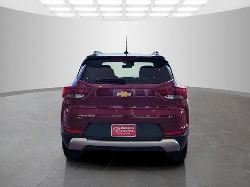 Used 2023 Chevrolet TrailBlazer LT w/ Convenience Package AWD/4WD image 6
