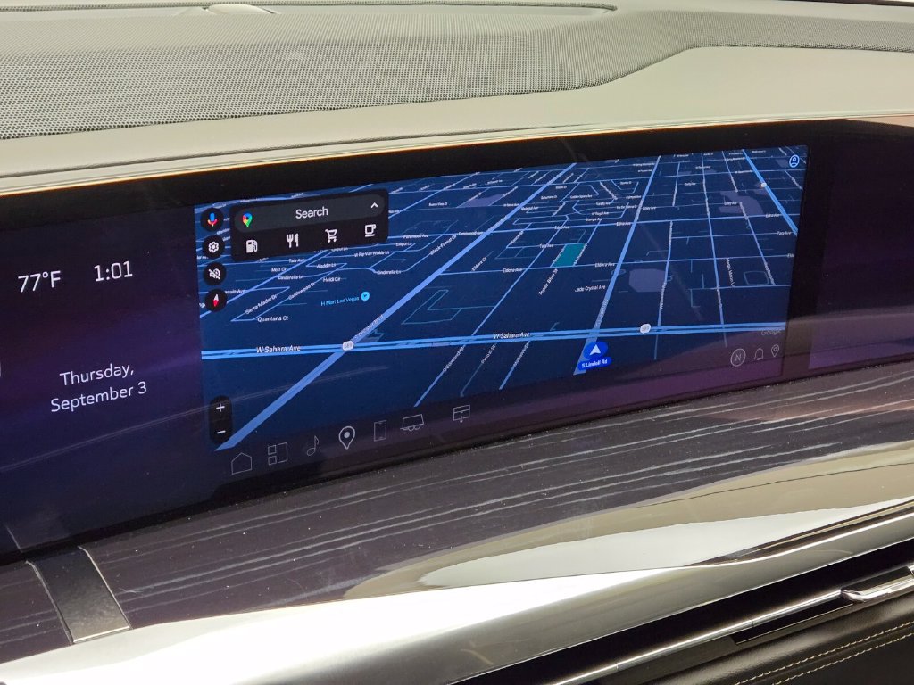 Used 2025 Cadillac Escalade ESV Sport AWD/4WD image 35