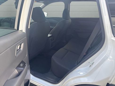 New 2025 Nissan Rogue S image 12