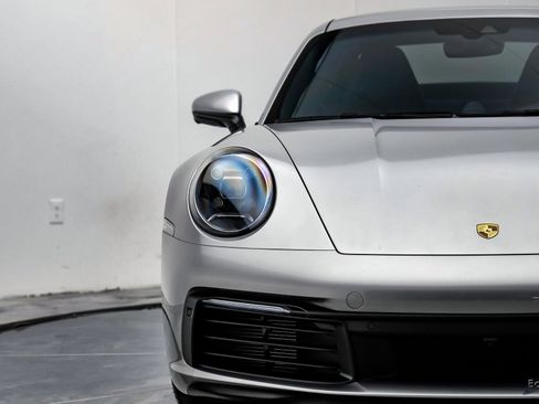 Used 2024 Porsche 911 Carrera S w/ Premium Package RWD image 27