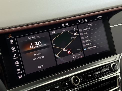 Used 2020 Bentley Flying Spur W12 image 16