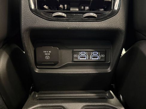 Used 2023 Jeep Grand Cherokee L Laredo AWD/4WD image 36