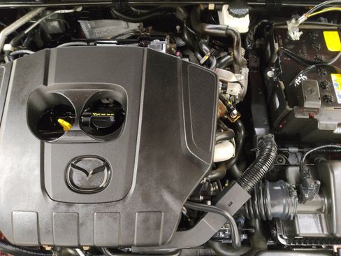 Used 2024 MAZDA MAZDA3 s FWD image 30