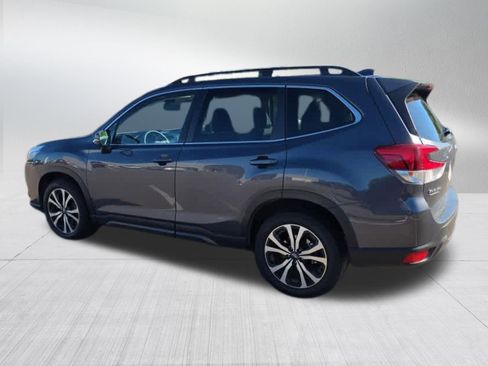Used 2022 Subaru Forester Limited AWD/4WD image 5