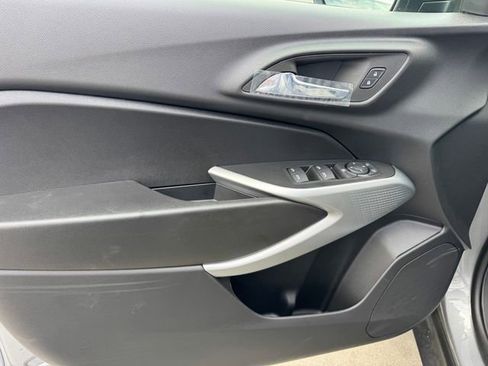 New 2026 Chevrolet Trax RS w/ Sunroof Package FWD image 14