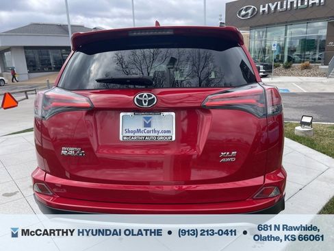 Used 2016 Toyota RAV4 XLE image 15