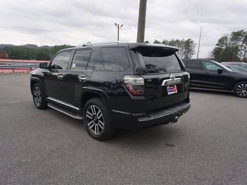 Used 2016 Toyota 4Runner Limited image 19