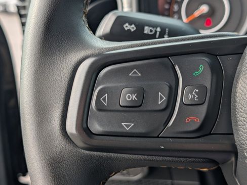Used 2024 Jeep Wrangler Unlimited Sport AWD/4WD image 32