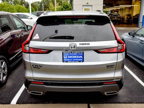Used 2026 Honda CR-V Sport Touring image 6