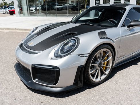 Used 2019 Porsche 911 GT2 RS RWD image 21