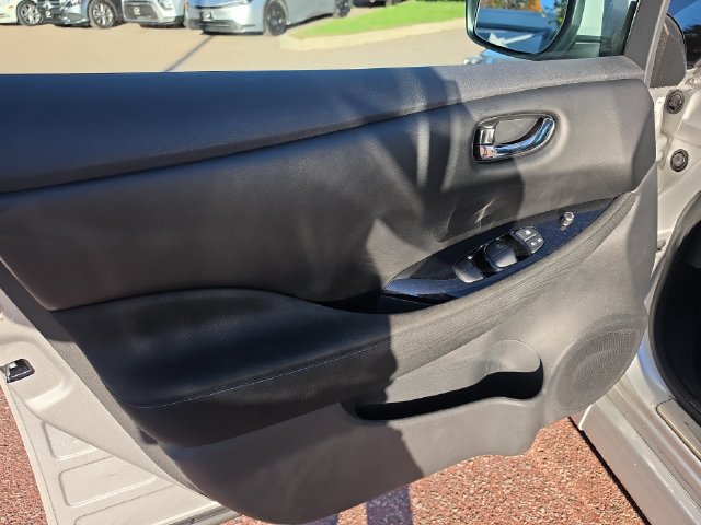 Used 2024 Nissan Leaf SV Plus FWD image 9