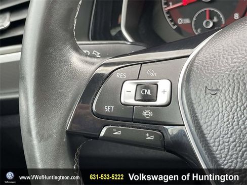 Certified 2019 Volkswagen Jetta R-Line w/ R-Line Cold Weather Package image 19