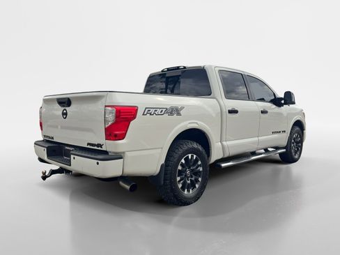 Used 2019 Nissan Titan PRO-4X w/ Pro-4x Convenience Package image 5