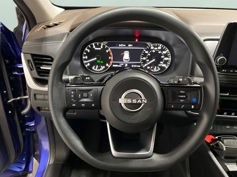 Certified 2023 Nissan Rogue SV AWD/4WD image 13