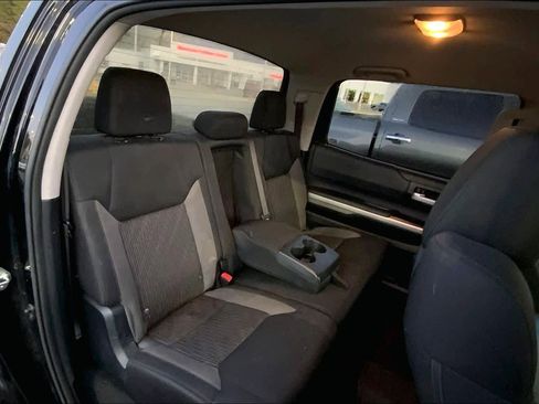Used 2015 Toyota Tundra SR5 image 18