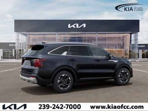 New 2026 Kia Sorento S FWD image 6